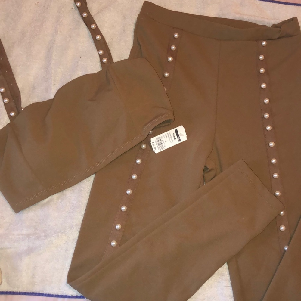 2 piece set
